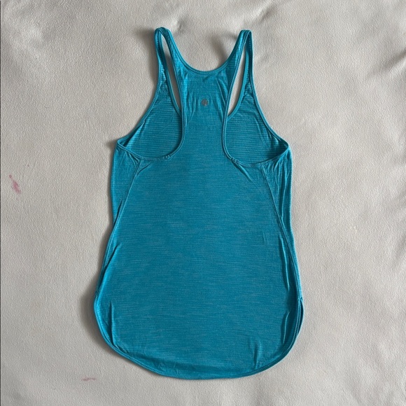 Lululemon Racerback - Picture 2 of 4